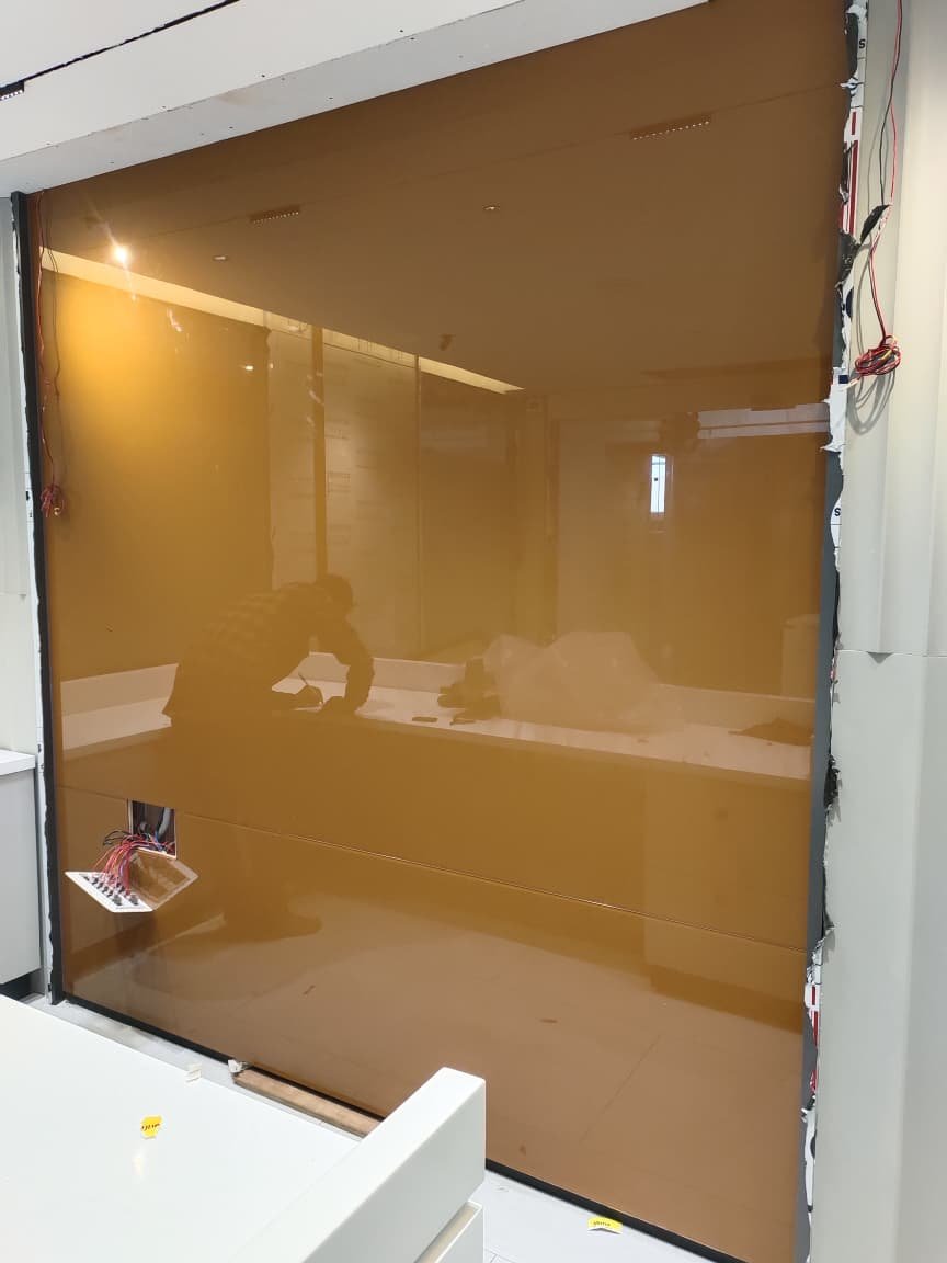 Bronze lacquered glass wall panel